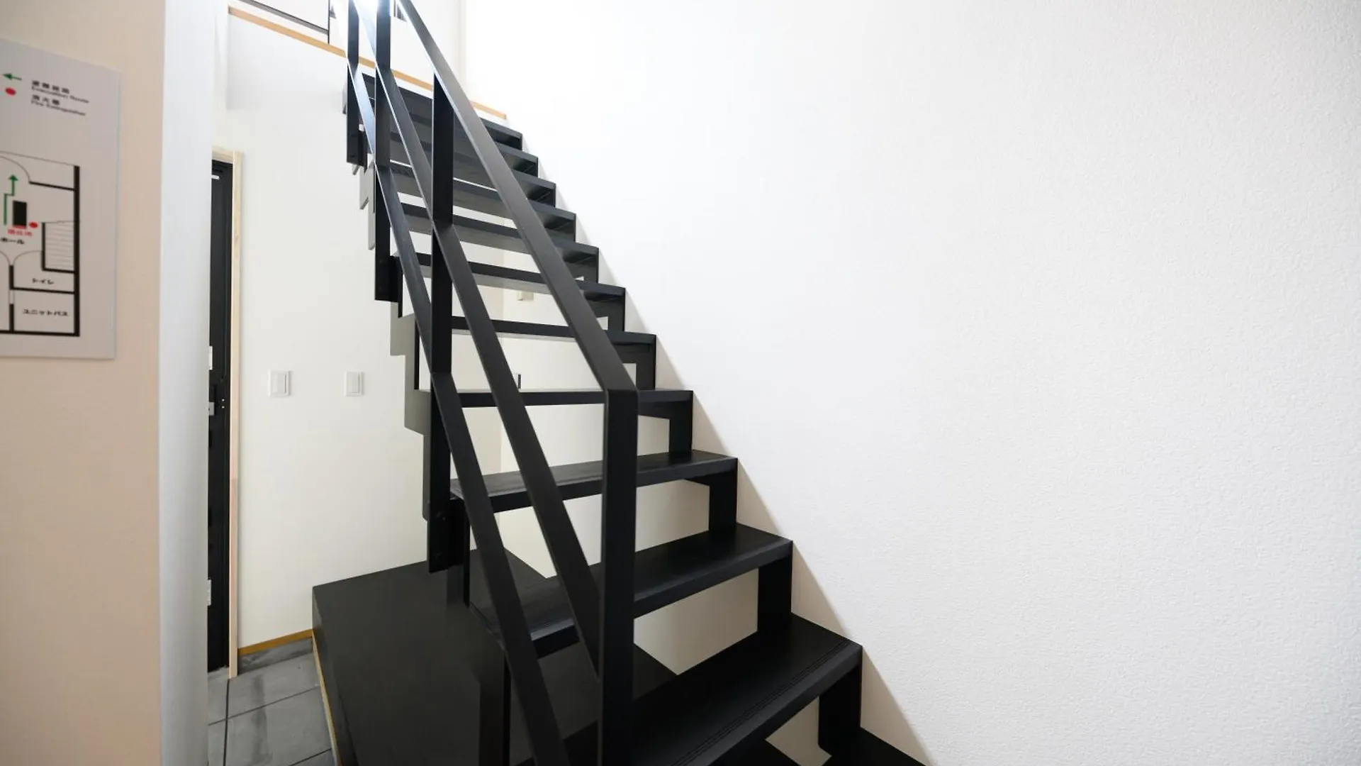 Apartment D Plus One Doors Otaru