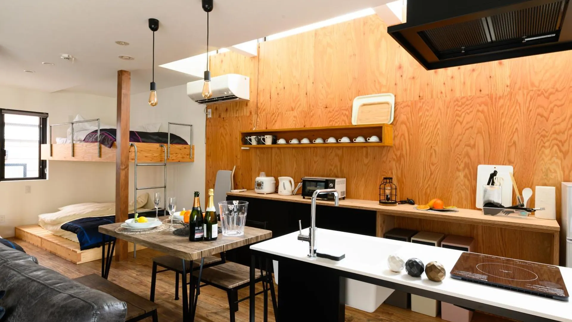D Plus One Doors Otaru Apartment